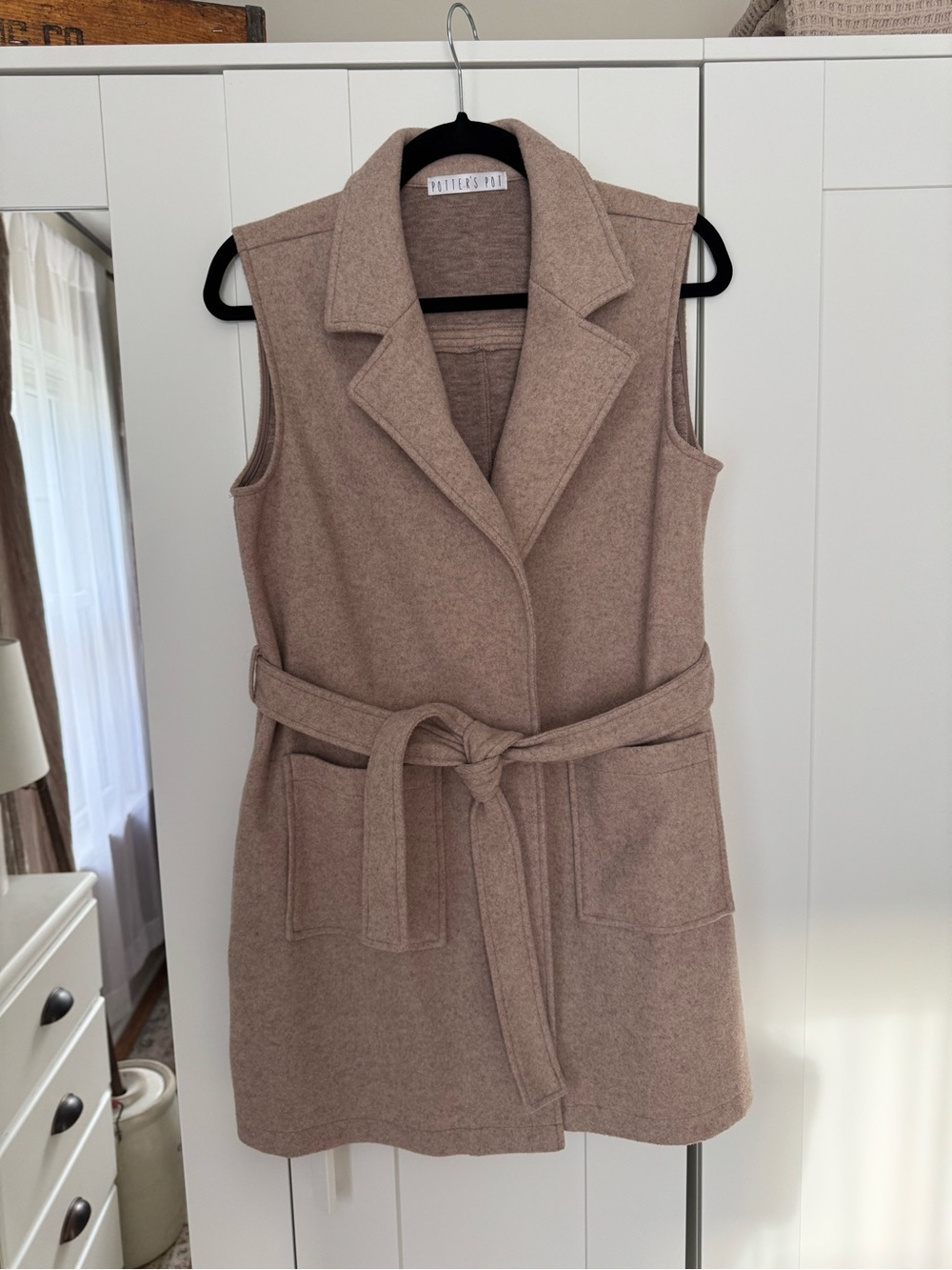 Vici belted vest
